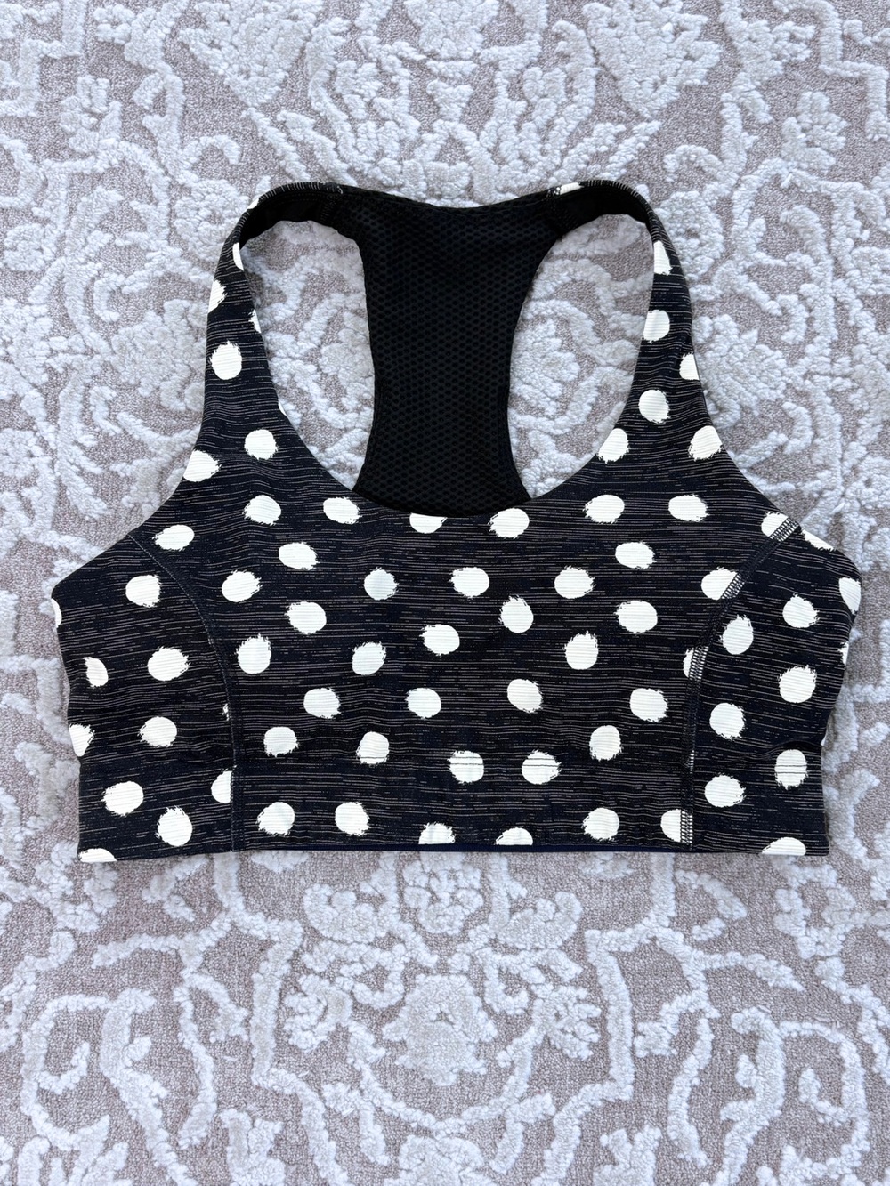 Outdoor Voices ‘Doing Things’ Sports Bra - Picture 2 of 13